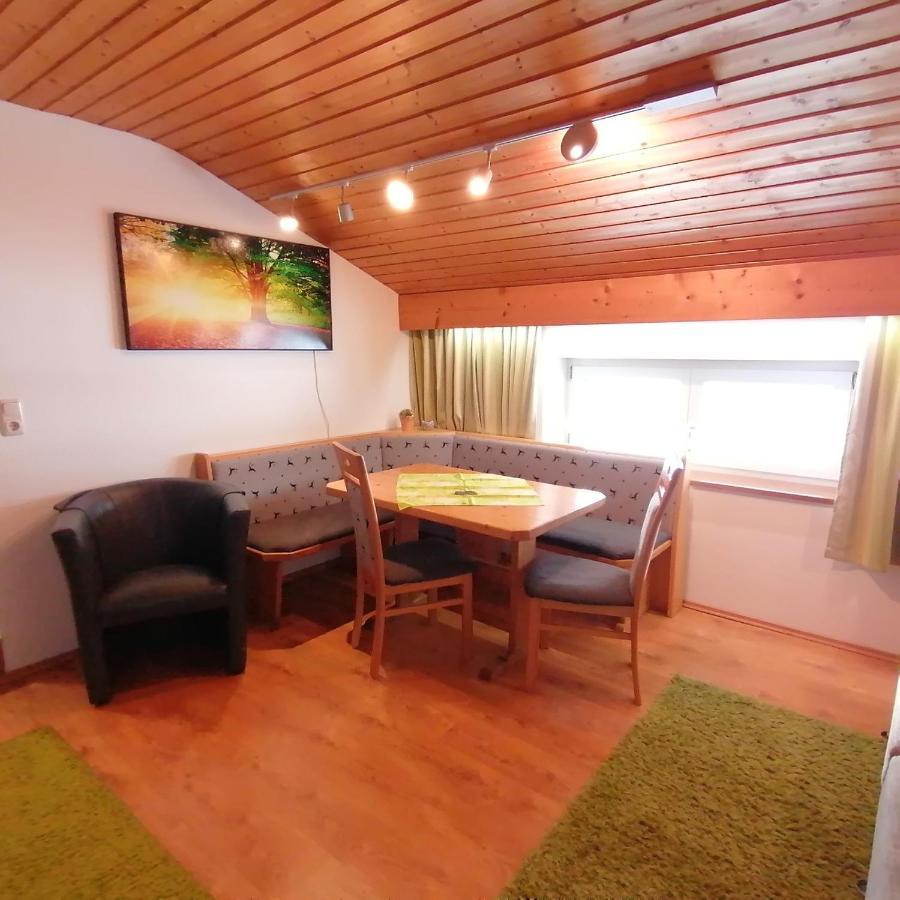 Haus Hubertus Hochfilzen Exterior foto